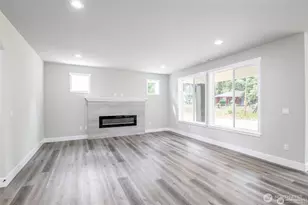 13022 51st Ave E, Tacoma, WA 98446 - Photo 7
