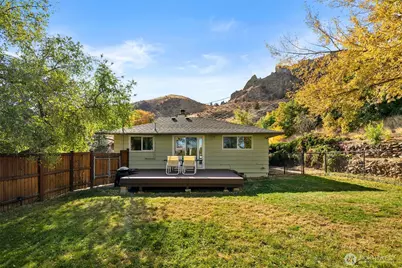 1216 Crawford, Wenatchee, WA 98801 - Photo 31