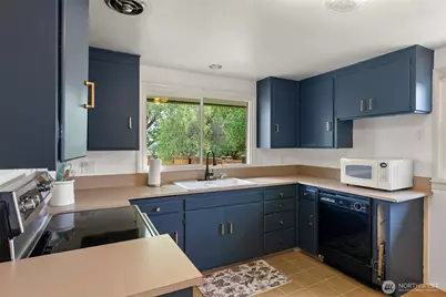 1216 Crawford, Wenatchee, WA 98801 - Photo 13