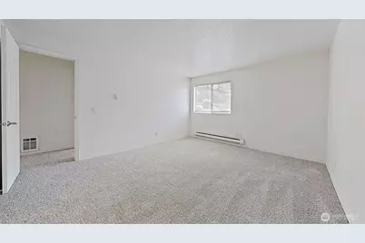 1700 W Sunn Fjord Lane #L101, Bremerton, WA 98312 - Photo 29