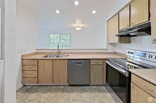 1700 W Sunn Fjord Ln, Bremerton, WA 98312 - Photo 5