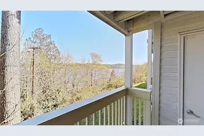 1700 W Sunn Fjord Lane #L101, Bremerton, WA 98312 - Photo 9