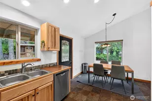 10303 Matthews Ave, Anderson Island, WA 98303 - Photo 11