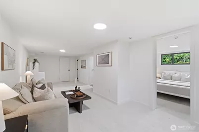 11255 Roseberg Avenue S, Seattle, WA 98168 - Photo 25
