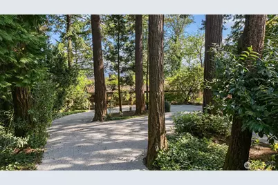 8625 NE Juanita Drive, Kirkland, WA 98034 - Photo 5