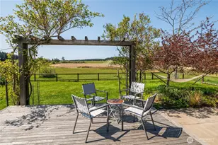 140 Sweetbrier Ln, Lopez Island, WA 98261 - Photo 3