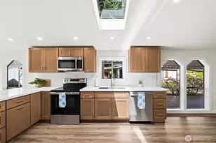 2500 S 370th St, Federal Way, WA 98003 - Photo 3