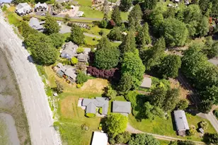 29631 Beach Dr NE, Poulsbo, WA 98370 - Photo 31