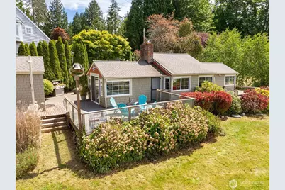 29631 Beach Drive NE, Poulsbo, WA 98370 - Photo 3