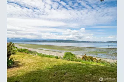 29631 Beach Drive NE, Poulsbo, WA 98370 - Photo 23