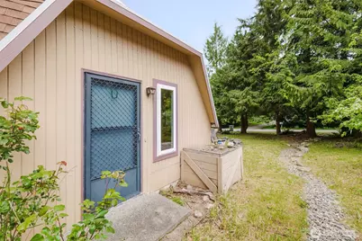 27299 Baywood Drive NE, Kingston, WA 98346 - Photo 3