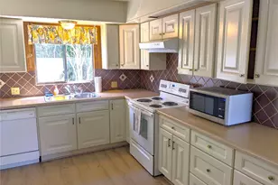 2725 E Fir St, Mount Vernon, WA 98273 - Photo 11
