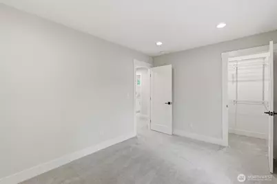 719 Edmonds Way, Edmonds, WA 98020 - Photo 29