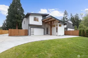 719 Edmonds Way, Edmonds, WA 98020 - Photo 1
