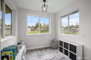 304 Rochester St E, Rainier, WA 98576 - Photo 17