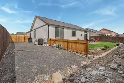 525 N Kentucky Drive, Moses Lake, WA 98837 - Photo 25