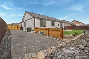 525 N Kentucky Dr, Moses Lake, WA 98837 - Photo 25