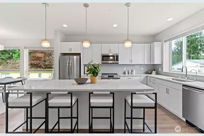 13628 Manor Way #C4, Lynnwood, WA 98087 - Photo 11