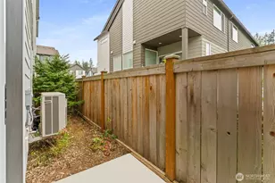 13628 Manor Way, Lynnwood, WA 98087 - Photo 35