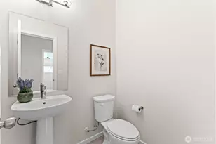 13628 Manor Way, Lynnwood, WA 98087 - Photo 15