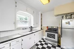 5755 25th Ave NE, Seattle, WA 98105 - Photo 15