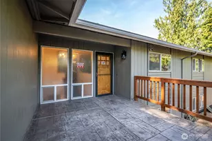2441 W Lynnwood Dr, Longview, WA 98632 - Photo 3