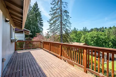 2441 W Lynnwood Drive, Longview, WA 98632 - Photo 33