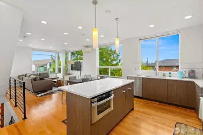 4221 Evanston Avenue N #A, Seattle, WA 98103 - Photo 5