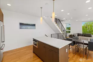 4221 Evanston Ave N, Seattle, WA 98103 - Photo 11