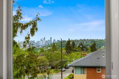 4221 Evanston Avenue N #A, Seattle, WA 98103 - Photo 15