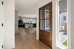 909 32nd Ave S, Seattle, WA 98144 - Photo 3