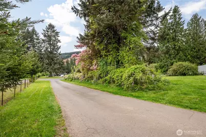 2208 Coal Creek Road, Longview, WA 98632 - Photo 35