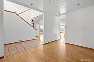 701 NW Krueger St, Coupeville, WA 98239 - Photo 13
