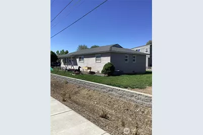 1315 SE 2nd Avenue, Quincy, WA 98848 - Photo 1
