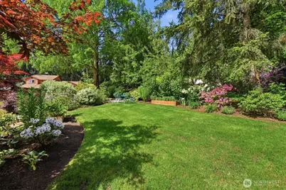 1610 202nd Place SW, Lynnwood, WA 98036 - Photo 33