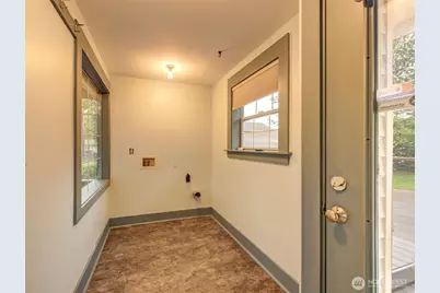 654 W Main Street, Monroe, WA 98272 - Photo 19