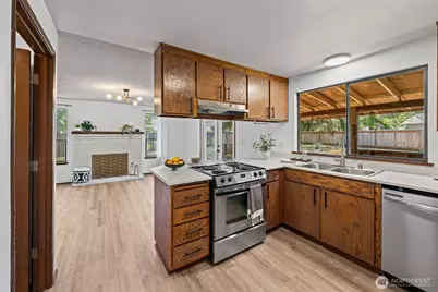 420 160th Street E, Tacoma, WA 98445 - Photo 7