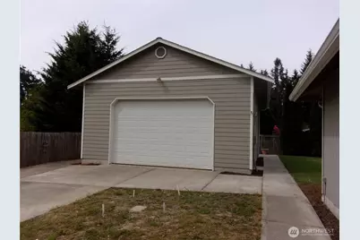 7911 119th Street Ct E, Puyallup, WA 98373 - Photo 9