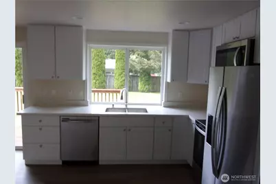 7911 119th Street Ct E, Puyallup, WA 98373 - Photo 11