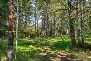907 E Madrona Blvd NW, Herron Island, WA 98349 - Photo 1