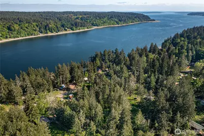 909 E Madrona Boulevard NW, Herron Island, WA 98349 - Photo 9
