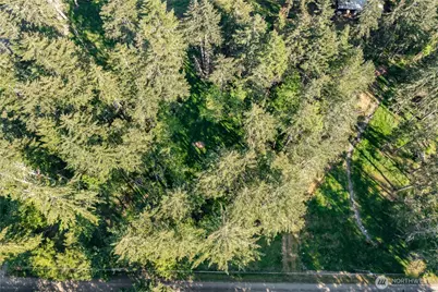 909 E Madrona Boulevard NW, Herron Island, WA 98349 - Photo 7