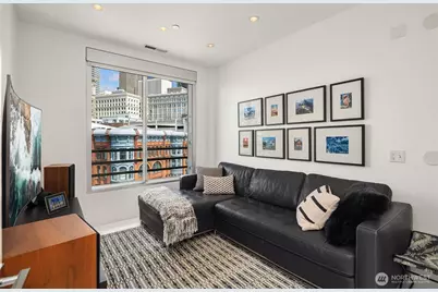 100 1st Avenue S #16, Seattle, WA 98104 - Photo 31