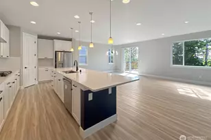 14830 Tyee Dr E, Bonney Lake, WA 98391 - Photo 3