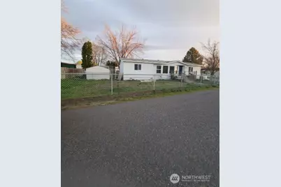 6750 Desert View Drive, West Richland, WA 99353 - Photo 1