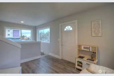 4238 S 164th Street, Tukwila, WA 98188 - Photo 3