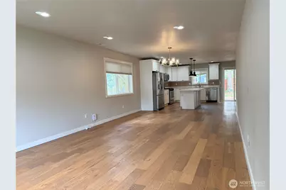 11837 32nd Avenue NE, Seattle, WA 98125 - Photo 3