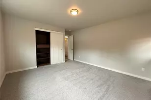 11837 32nd Ave NE, Seattle, WA 98125 - Photo 9