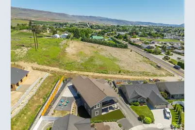 827 Madeleine Court, East Wenatchee, WA 98802 - Photo 35
