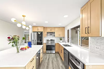 110 174th Place NE, Bellevue, WA 98008 - Photo 9